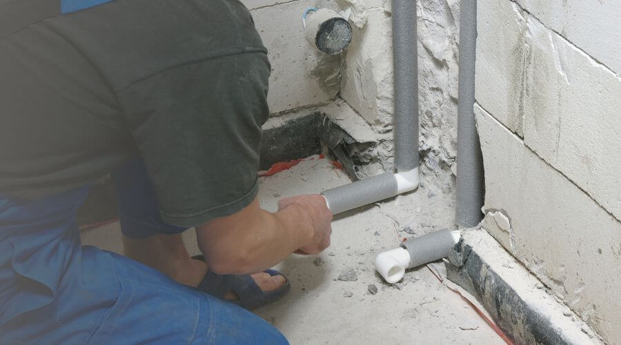 Expert burst pipe repair services in Centerville, TX